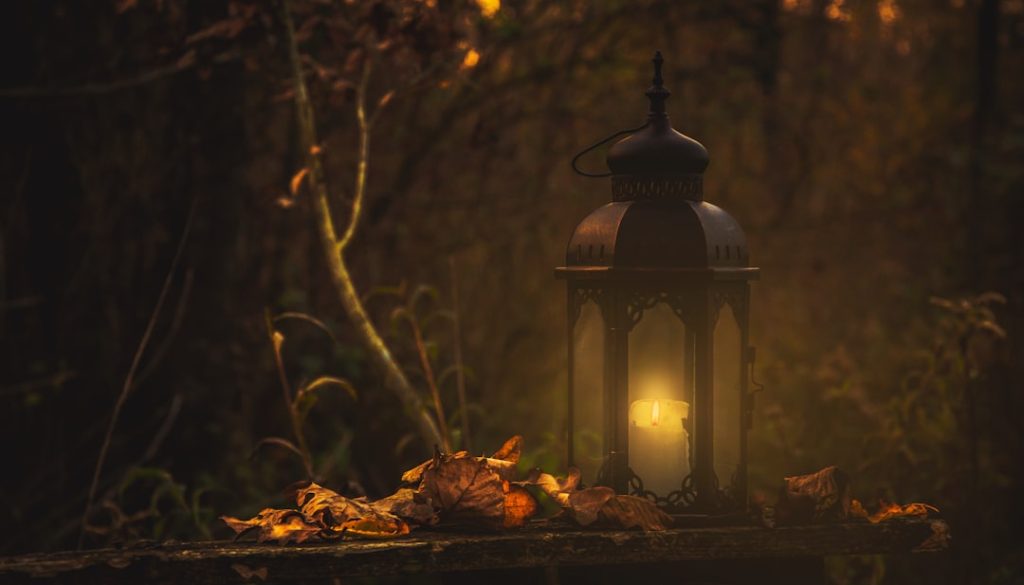 Photo Solar-powered lantern